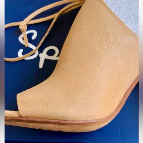 Splendid Jaylen Tan Leather Open Toe Booties Boots Ankle Tie Platform Heels 6.5​ - Picture 8 of 16